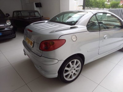 Peugeot 206 Cabrio HDi FAP CC Quiksilver (16)
