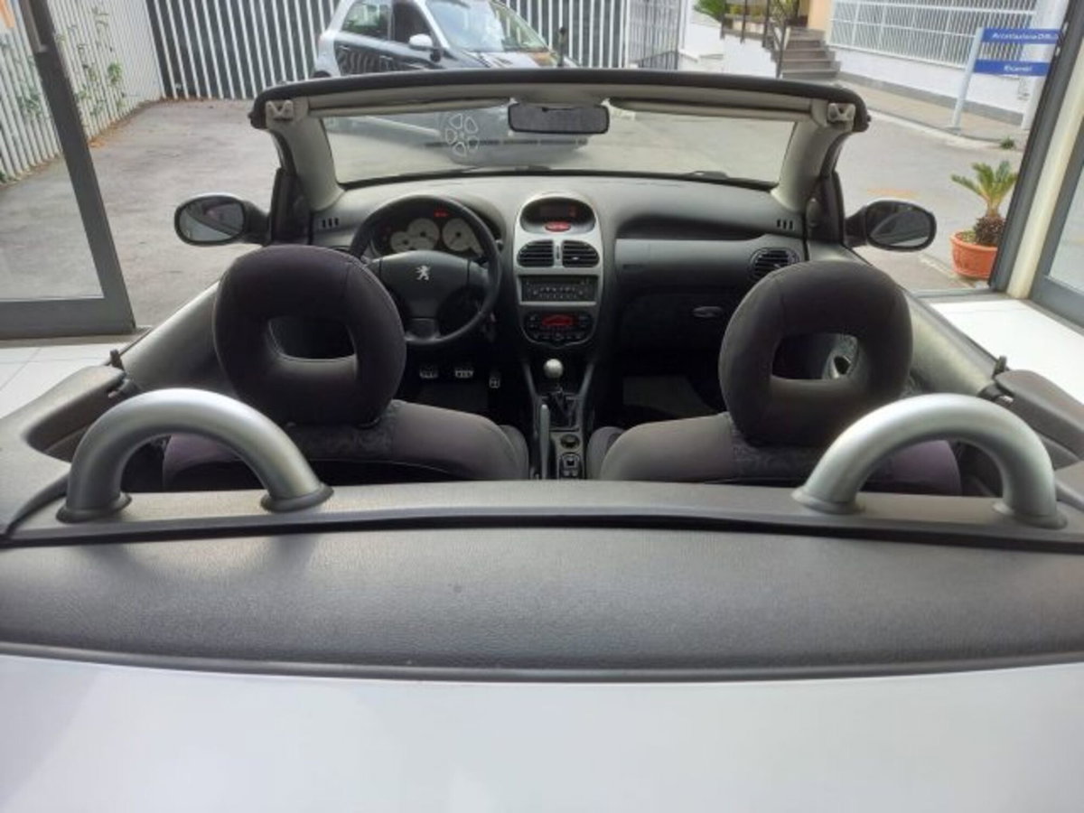 Peugeot 206 Cabrio HDi FAP CC Quiksilver (5)