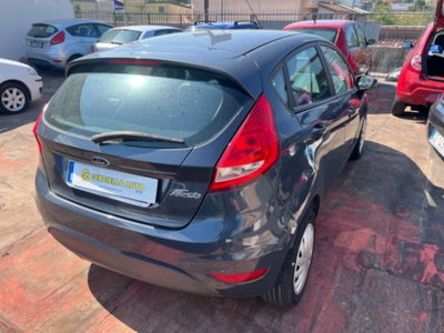 Ford Fiesta 1.4 3 porte Bz.- GPL Titanium (9)