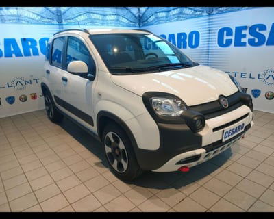 Fiat Panda Cross 1.0 firefly hybrid Cross s&s 70cv 5p.ti usata