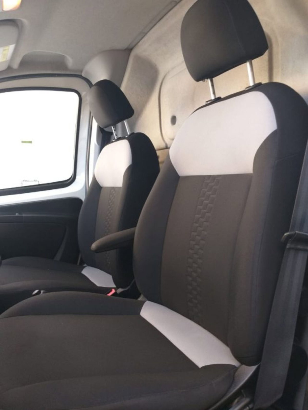Fiat Fiorino 1.3 MJT 80CV Combinato Adventure M1 (20)