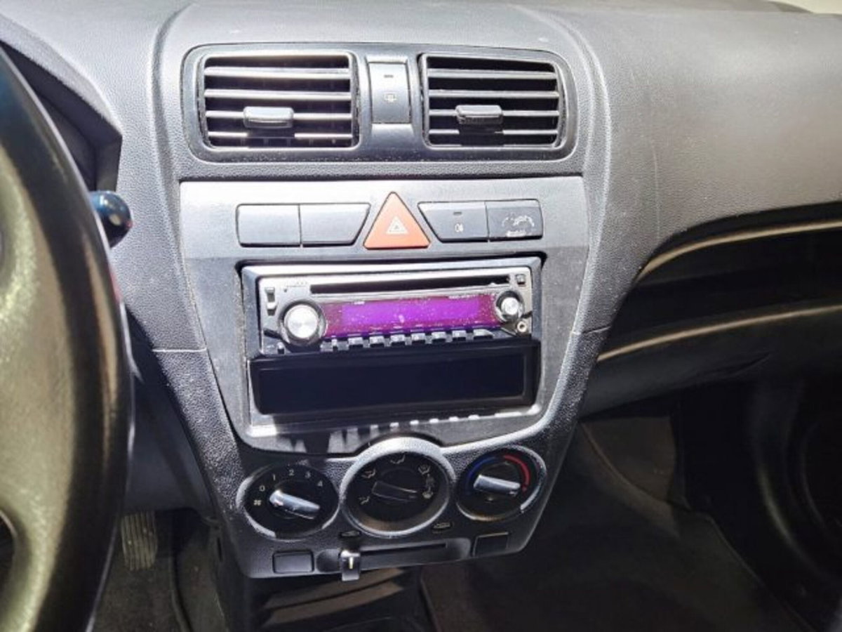 Kia Picanto 1.0 mpi Gpl Urban (13)