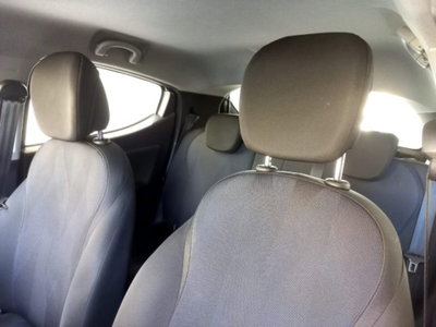 Lancia Ypsilon 1.2 69 CV 5 porte Gold (14)