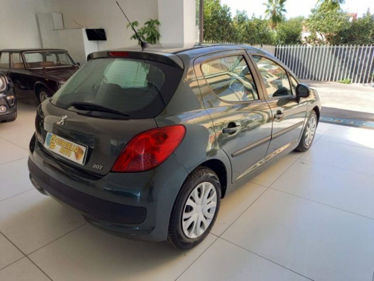 Peugeot 207 HDi 70CV FAP 5p. X Line (10)