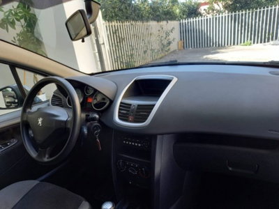 Peugeot 207 HDi 70CV FAP 5p. X Line (3)
