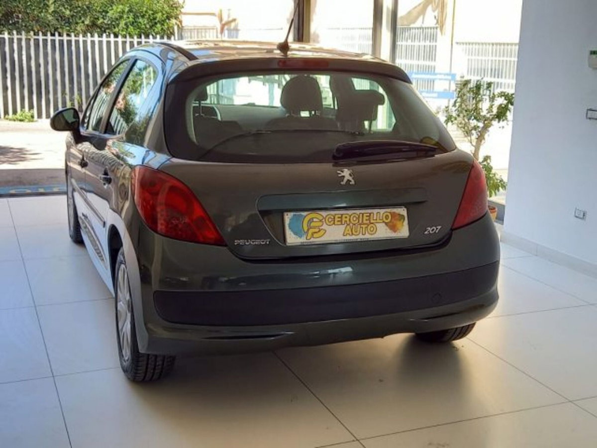 Peugeot 207 HDi 70CV FAP 5p. X Line (7)
