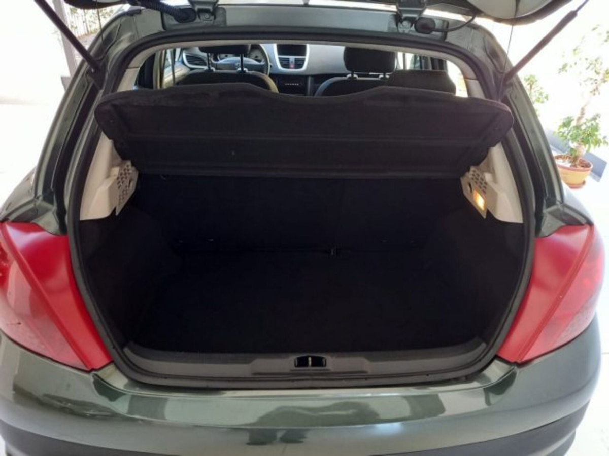 Peugeot 207 HDi 70CV FAP 5p. X Line (9)