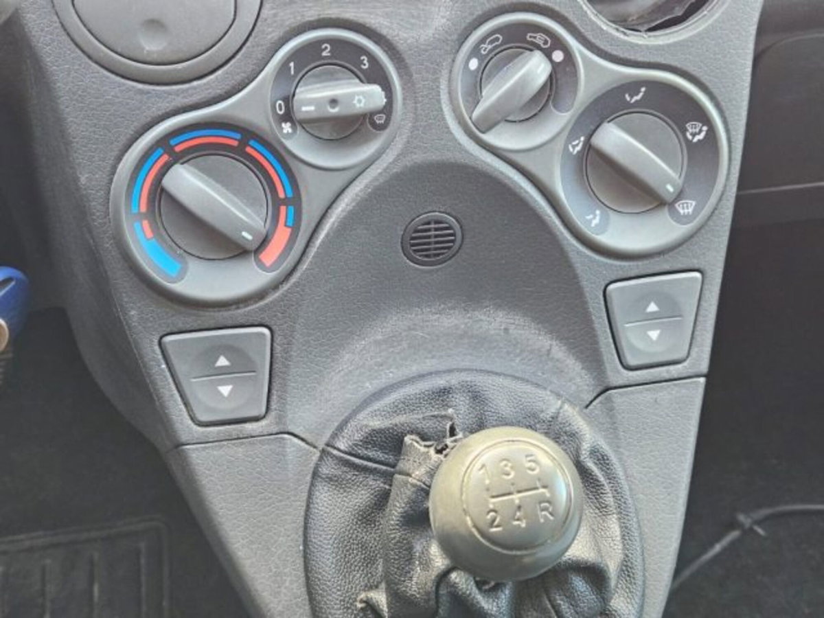 Fiat Panda 1.2 Dynamic GPL (9)