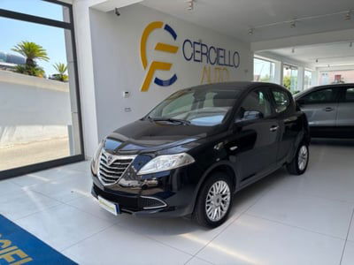 Lancia Ypsilon 0.9 TwinAir 85 CV 5 porte Metano Ecochic Gold nuova