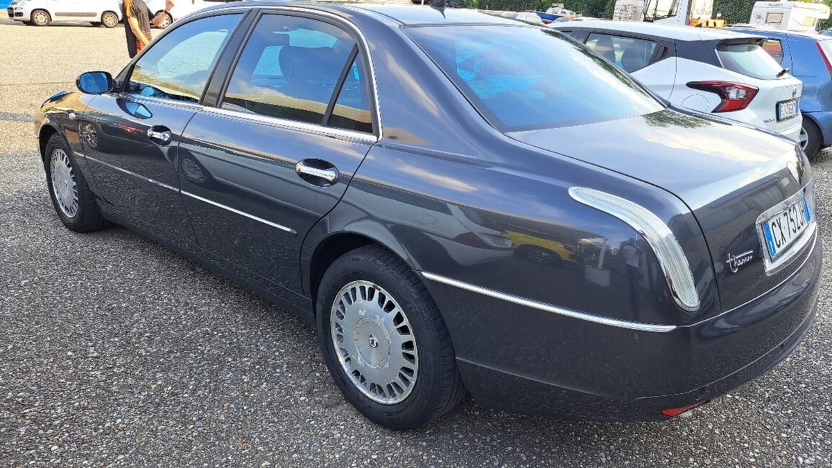 Lancia Thesis JTD 20V Executive (12)