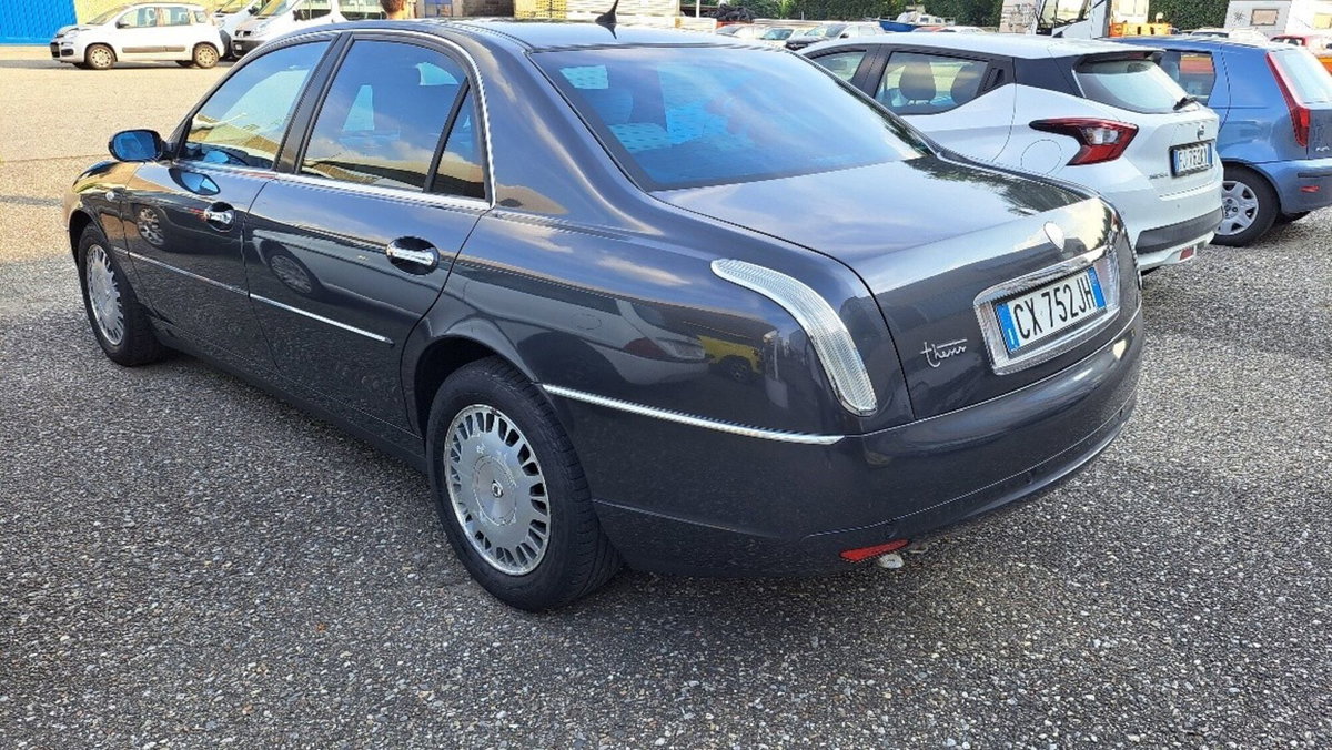 Lancia Thesis JTD 20V Executive (13)