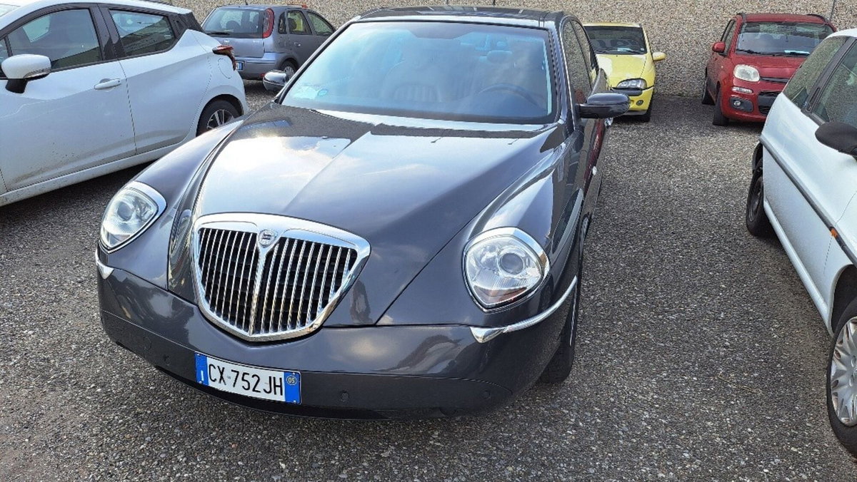 Lancia Thesis JTD 20V Executive (3)