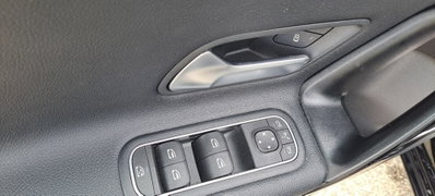Mercedes-Benz Classe A 180 d Automatic Business (12)