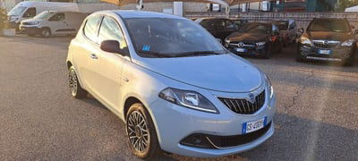 Lancia Ypsilon 1.0 FireFly 5 porte S&S Hybrid Gold Plus usata