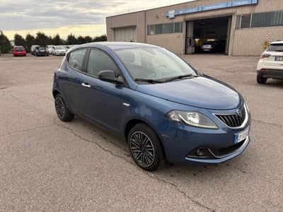 Lancia Ypsilon 1.0 FireFly 5 porte S&S Hybrid Gold Plus usata