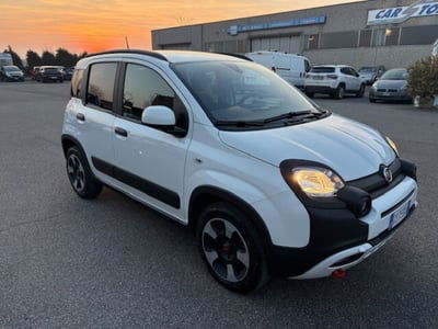 Fiat Panda 1.0 FireFly S&S Hybrid City Cross usata