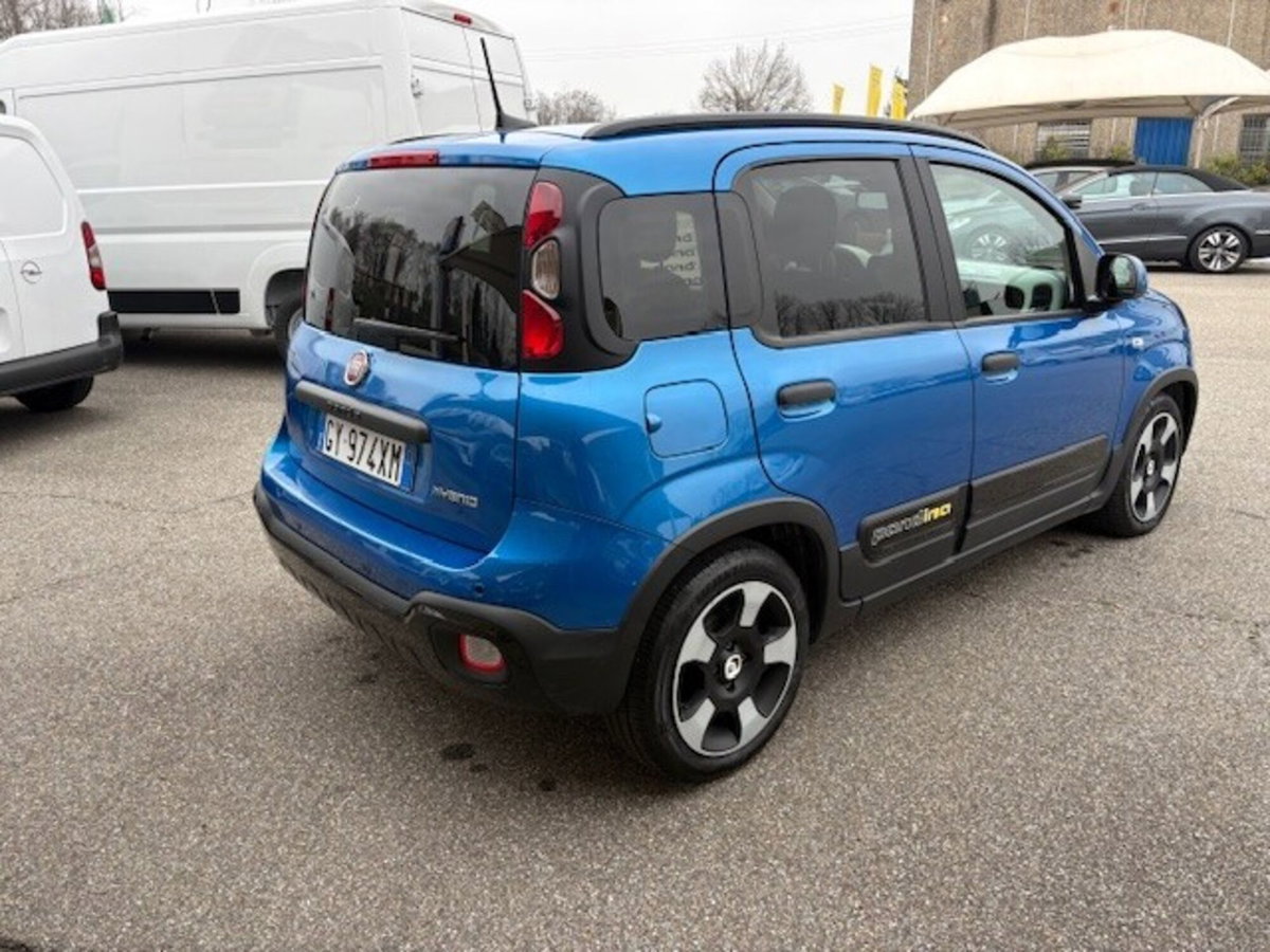 Fiat Panda 1.0 FireFly S&S Hybrid City Cross (6)