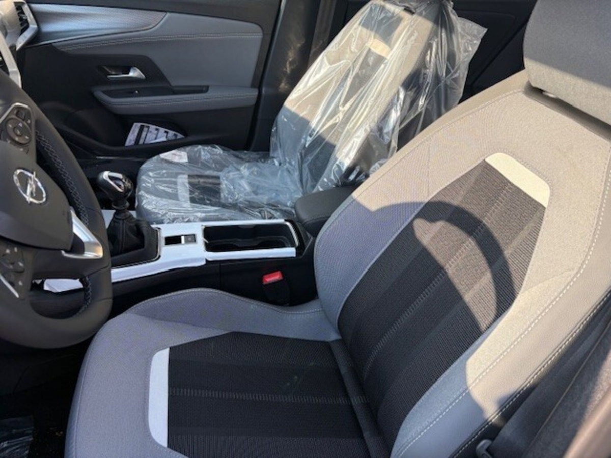 Opel Mokka 1.2 Turbo Edition (6)