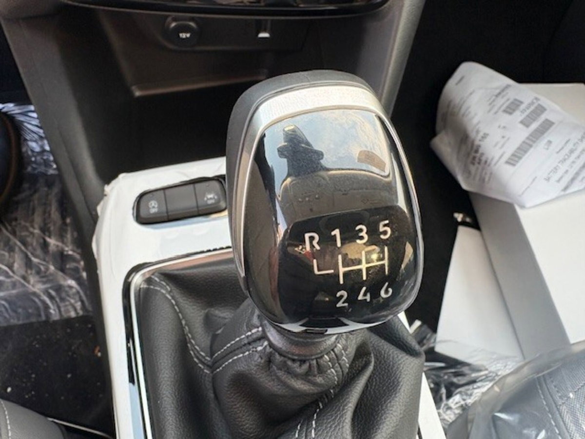 Opel Mokka 1.2 Turbo Edition (9)