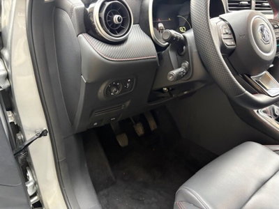 Mg ZS ZS 1.5 Luxury (18)