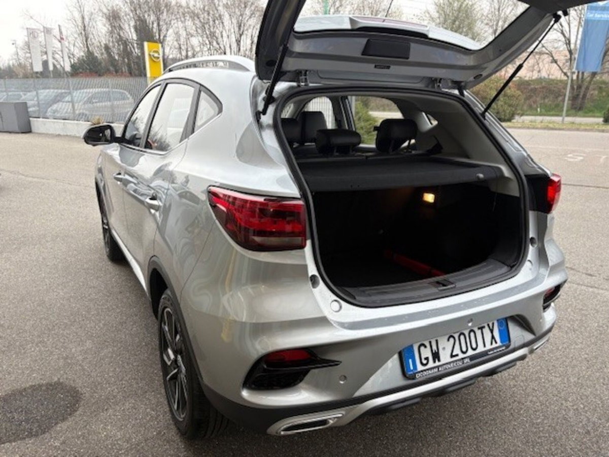 Mg ZS ZS 1.5 Luxury (2)
