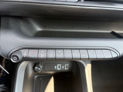 Jeep Avenger 1.2 turbo Longitude fwd 100cv (17)