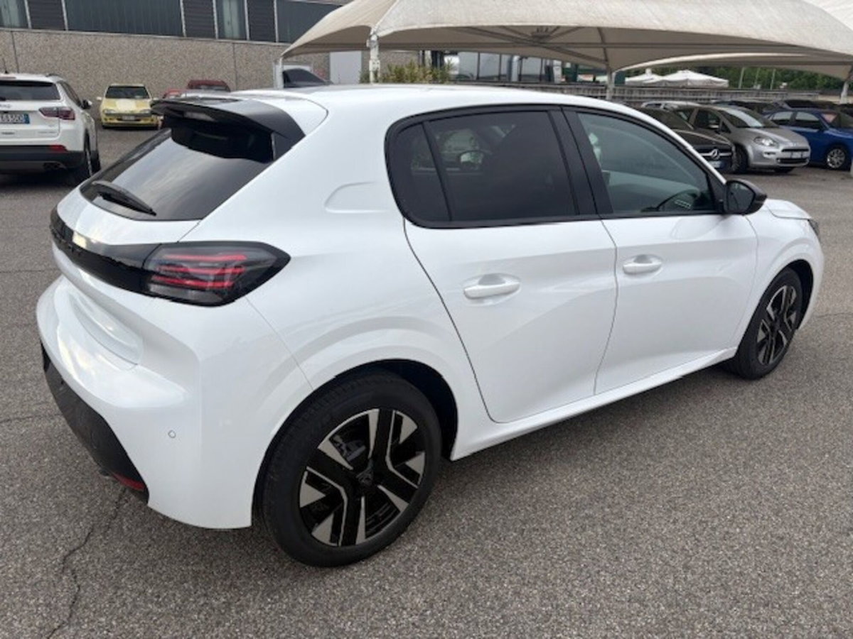Peugeot 208 PureTech 100 Stop&Start 5 porte Allure (10)