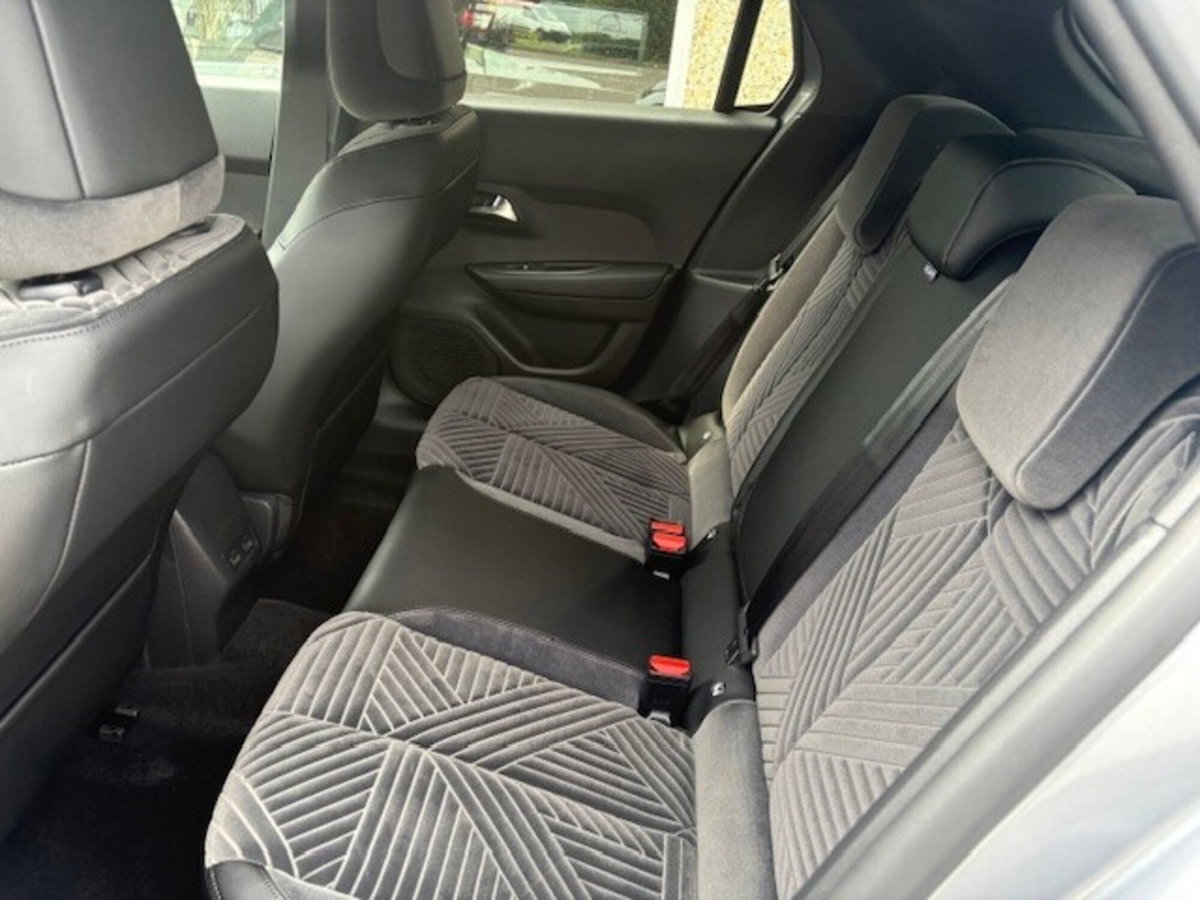 Lancia Ypsilon 1.2 mhev Edizione Cassina e-dct (15)