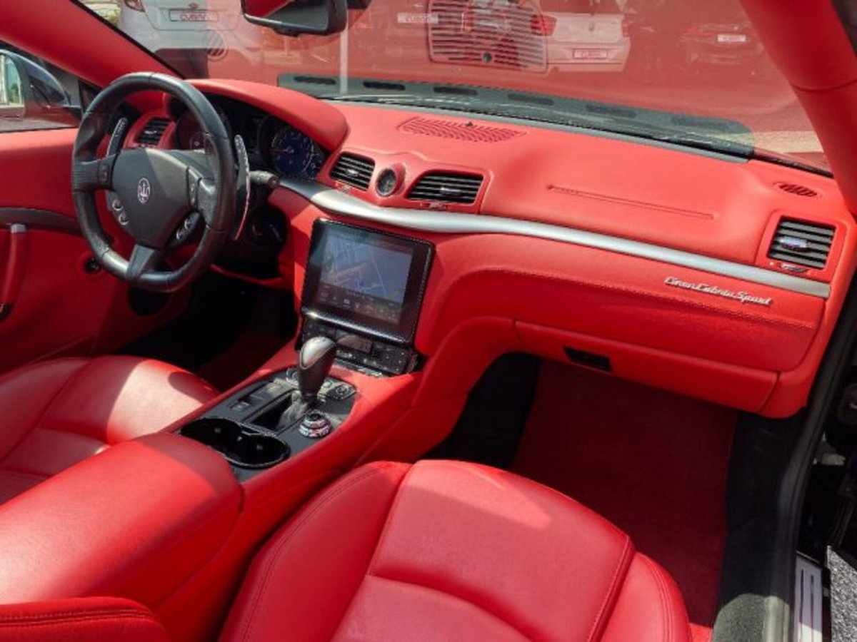Maserati Grancabrio 4.7 V8 Sport (13)