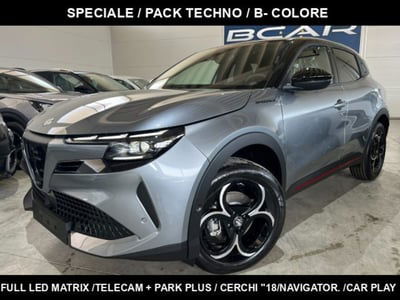 Alfa Romeo Junior elettrica Speciale 156cv nuova