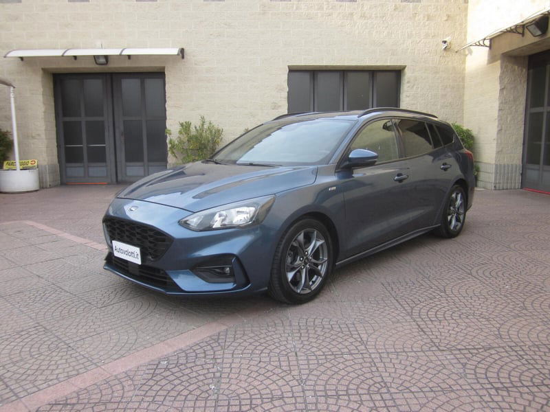 Ford Focus Station Wagon 1.5 TDCi 120 CV Start&Stop Powershift SW ST Line