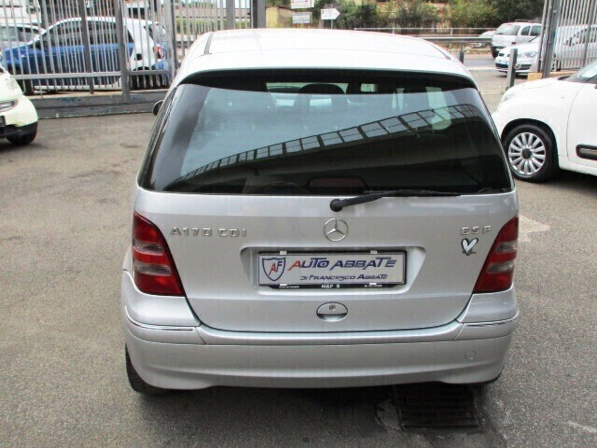 Mercedes-Benz Classe A 170 CDI cat Classic (14)
