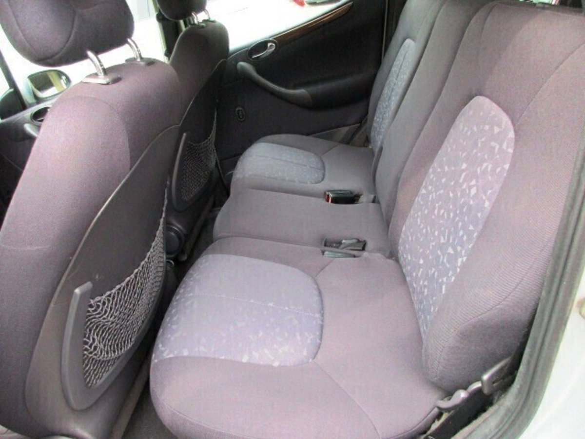Mercedes-Benz Classe A 170 CDI cat Classic (8)