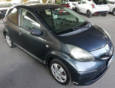 Toyota Aygo 1.0 12V VVT-i 5 porte usata