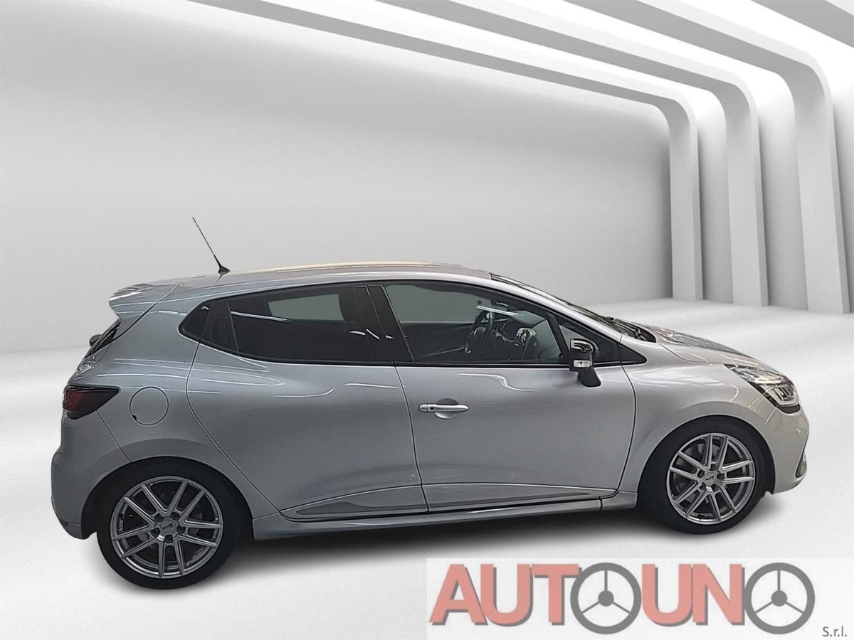 Renault Clio TCe 200CV EDC Start&Stop 5 porte Energy R.S. (9)