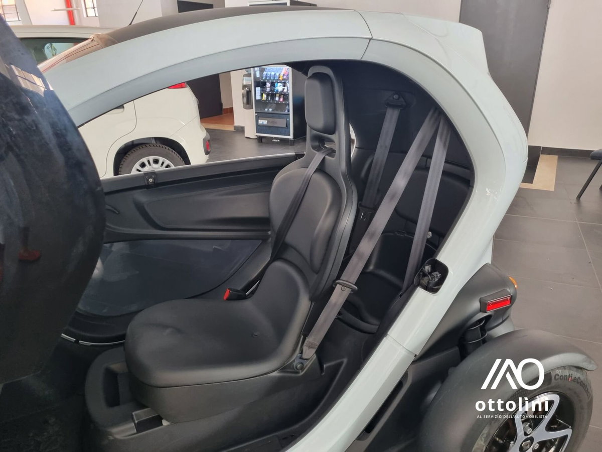 Renault Twizy 80 Intens (6)