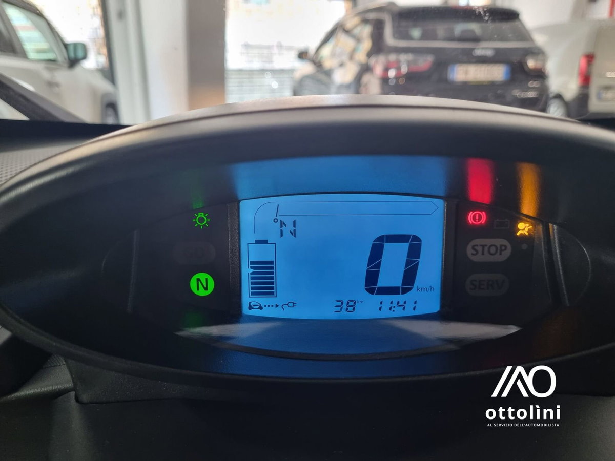 Renault Twizy 80 Intens (7)