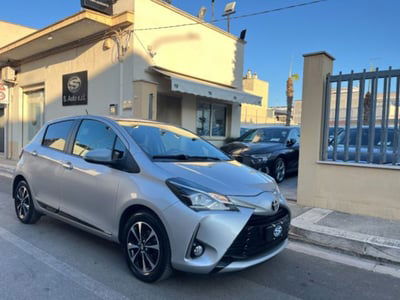 Toyota Yaris 1.0 72 CV 5 porte Lounge usata