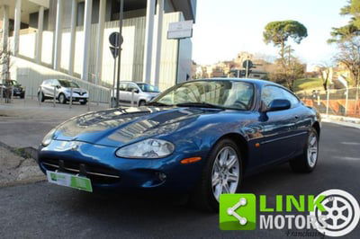 Jaguar XK8 4.0 Coupé usata
