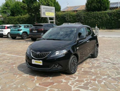 Lancia Ypsilon 1.0 FireFly 5 porte S&S Hybrid Ecochic Gold usata