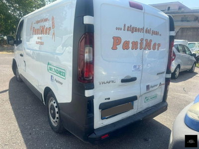 Renault Trafic Telaio T29 2.5dCi/140PL-TN P.Cab.Generiq (7)