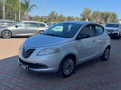 Lancia Ypsilon 1.2 69 CV 5 porte Gold usata