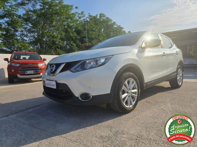 Nissan Qashqai 1.6 dCi 4WD Tekna usata
