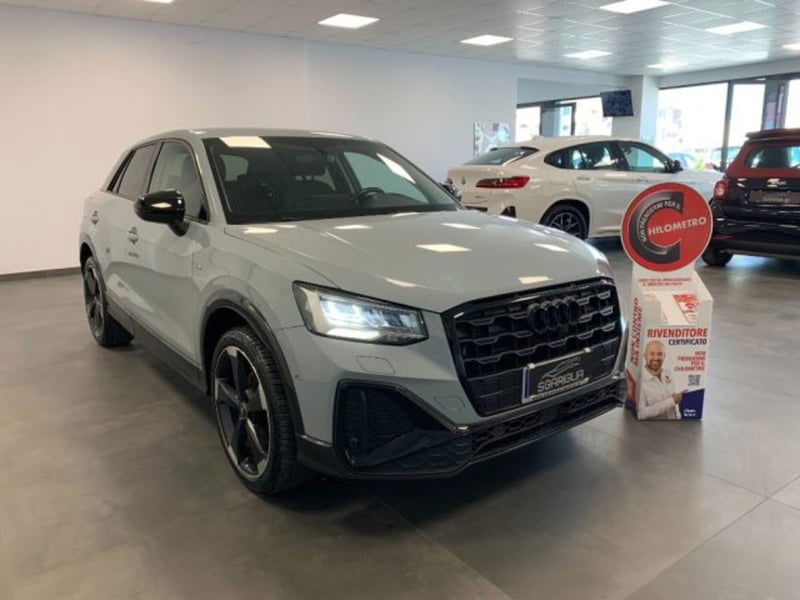Audi Q2 Q2 30 TFSI Identity Black