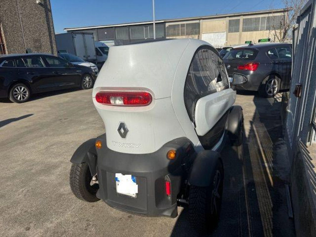 Renault Twizy 80 Life (4)
