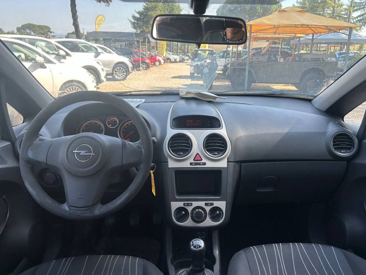 Opel Corsa 1.0 12V 5 porte Enjoy (11)