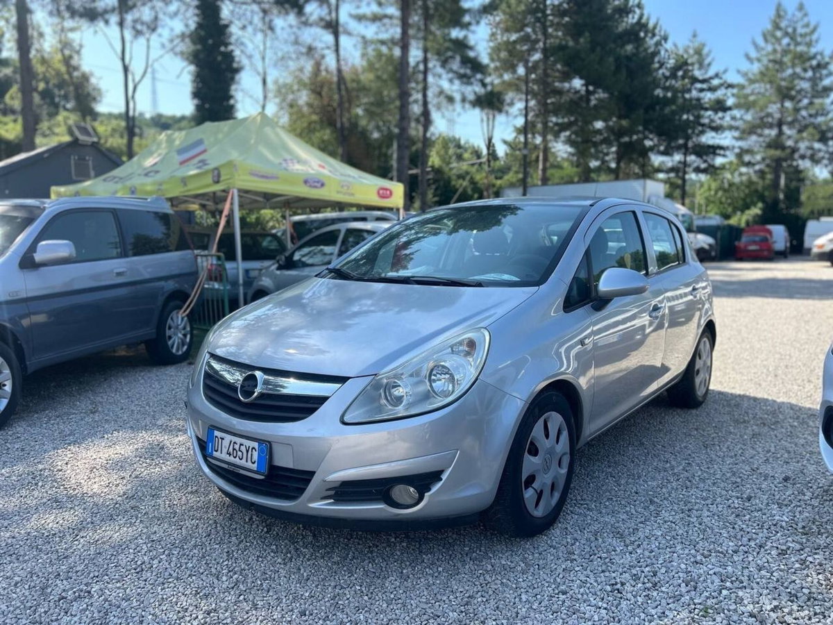 Opel Corsa 1.0 12V 5 porte Enjoy (3)