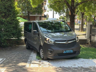 Opel Vivaro Furgone 29 1.6 BiTurbo S&S PC-TN Combi N1 usato