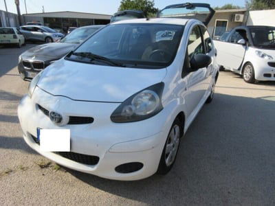 Toyota Aygo 1.0 12V VVT-i 5 porte Now Connect usata