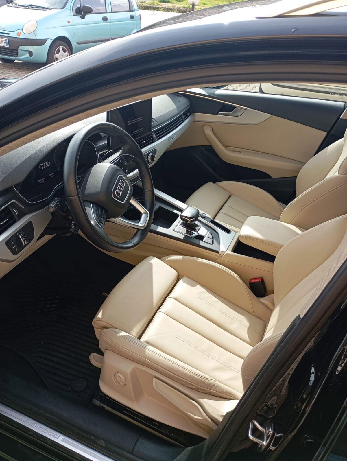 Audi A4 Allroad 40 TDI 204 CV S tronic (9)